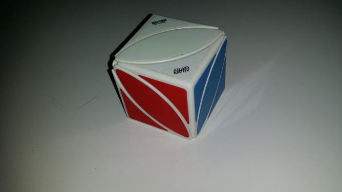 Ivy Cube
